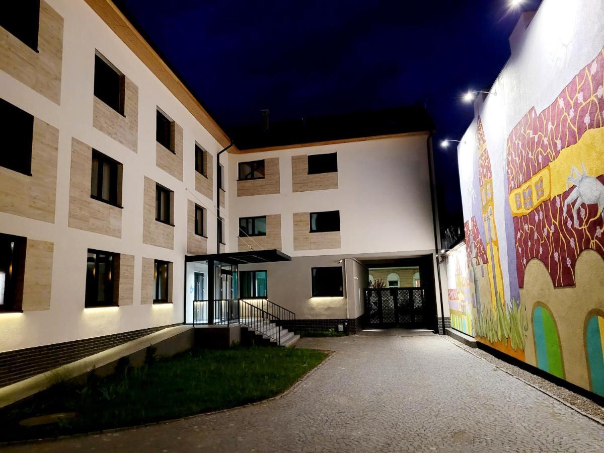 H11 Downtown Apartments Târgu-Mureş 外观 照片